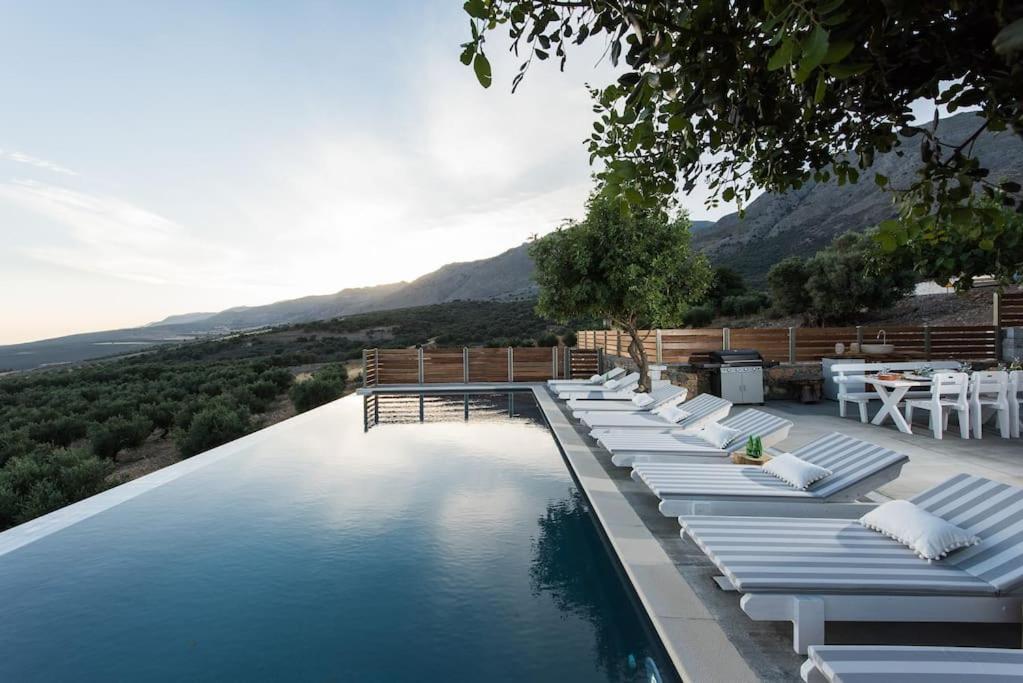 Villa Olvia Dimos Dimos Sfakia Exteriör bild